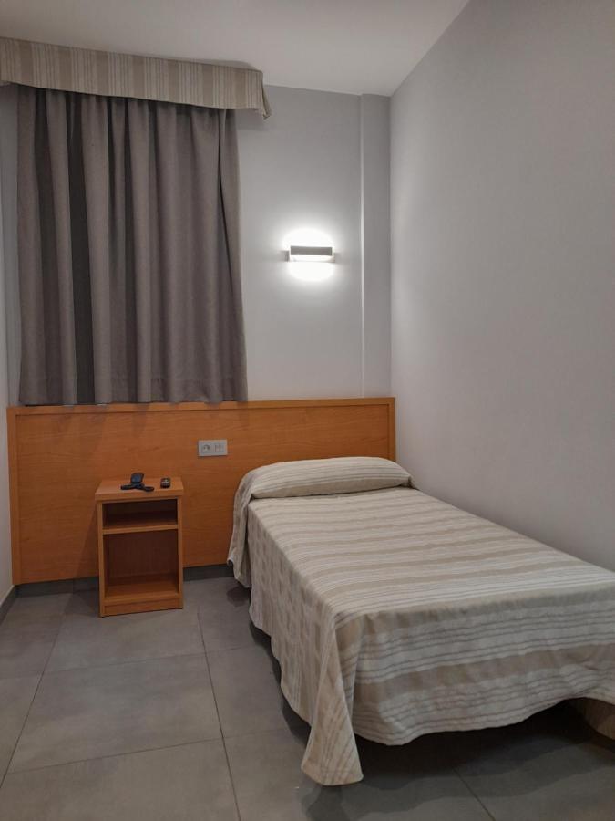Hotel Avenida Morella Esterno foto
